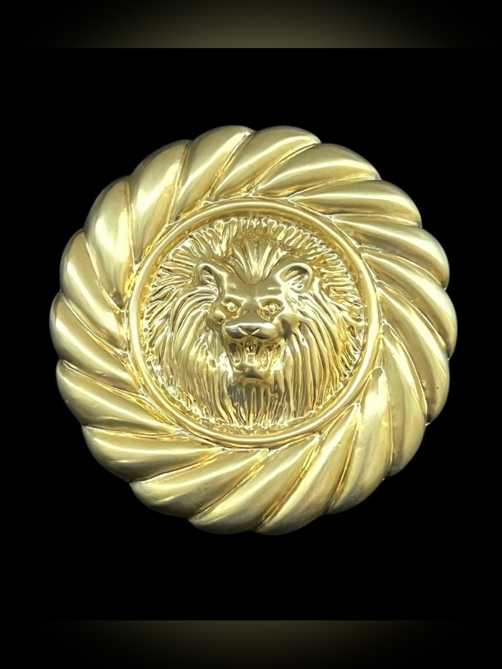 Vintage Motion East Gold Lion Head belt buckle Circa 1975